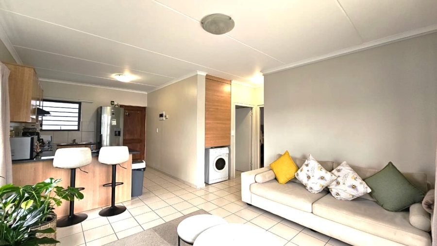 To Let 2 Bedroom Property for Rent in Burgundy Estate Western Cape